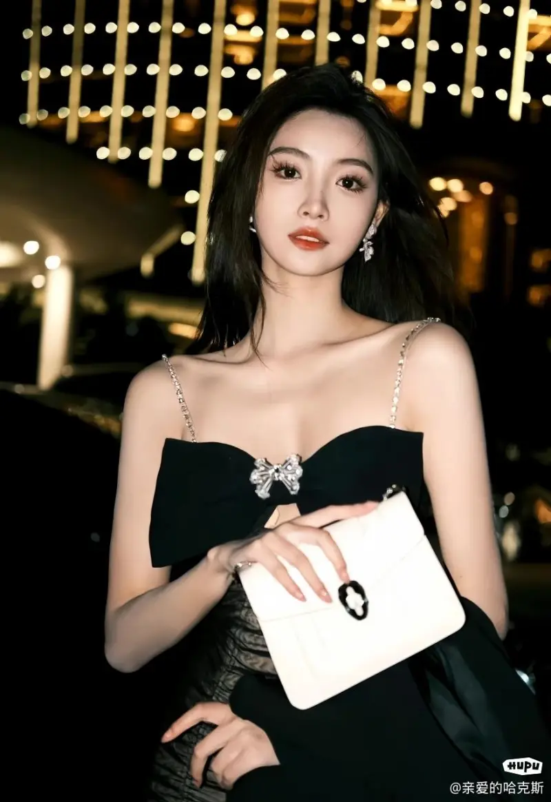 【有才又有颜，她是NBA亚洲最美女主播，也是直播间的一股清流】