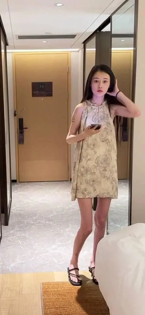 兄弟们，我算不算抠男，真心求问，非寻求安慰。